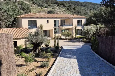 Image de Villa Neuve  Les Pres