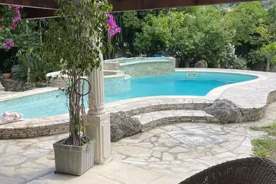 Image de Location Piscine Privee Dans Villa Privee Avec Independance Appartement