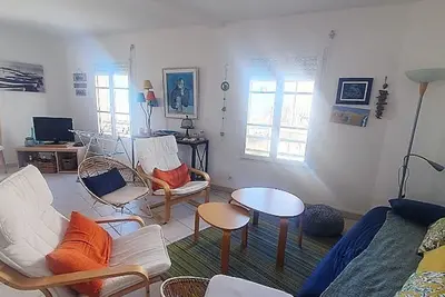 Image de Agreable Appartement Situe En Frond De Mer - 2162