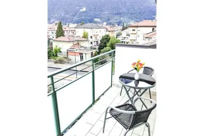 Image de Joli appartement pour 5 personnes avec climatisation, Wifi, Tv, patio et parking