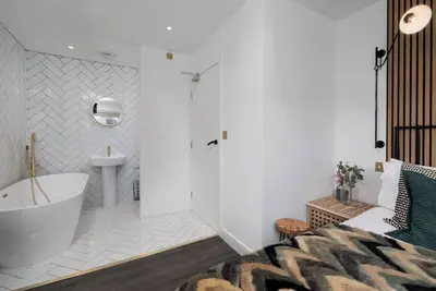 Image de Free Parking The Quays- Sleeps 8 by Genesis Living