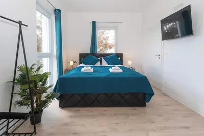 Image de LiT LiVING: Luxus | Box SprIng | Kitchen | Parking