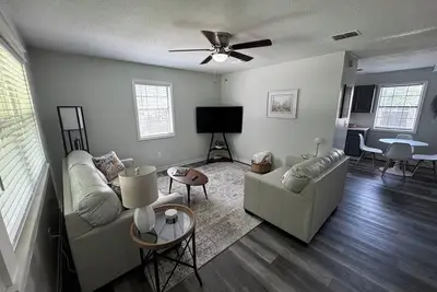 Image de Cozy & Clean Batesville Stay Near Lyon College, Hospital, and Community Center
