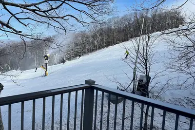 Image de Wintergreen Resort Eagles Court Condo Ski in Ski out