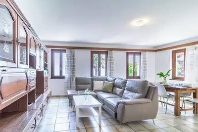 Image de Panoramic House on Lake Maggiore
