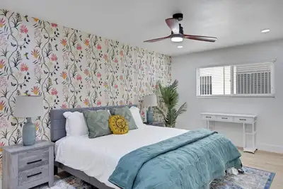 Image de Fabulous 2-bedroom apartment close to Downtown Long Beach with Ac/Wifi
