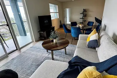Image de The Iris-Relaxing 3-Bed Stay in Marina del Rey – Pool, Gym, Jacuzzi & A/C
