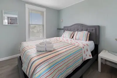 Image de (3) Sleeps 8 Walk 2 Beach Boardwalk Restaurants