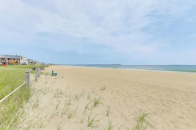 Image de 13 Mi to Portland: Studio on Old Orchard Beach!