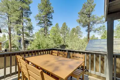 Image de Game Room, Hot Tub: Family Cabin in Munds Park!