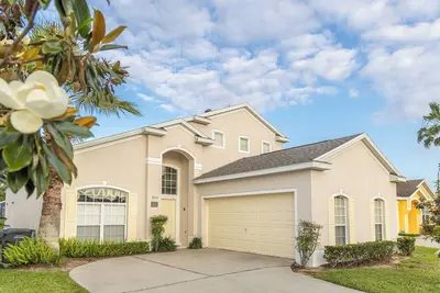 Image de Spacious 5b/4b villa with Ac in charming Davenport