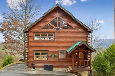 Image de Luxury Cabin w/ Games, Views & Hot Tub