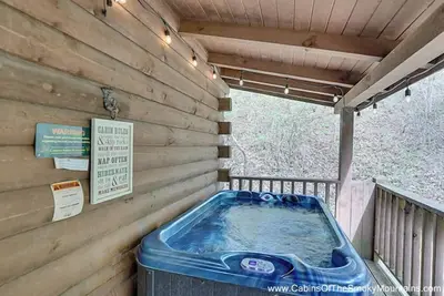 Image de Sevierville - Jeremiah's Lodge - 2 Bedrooms - Sleeps 8
