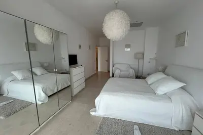 Image de Luxurious apartment on the beach in Romania