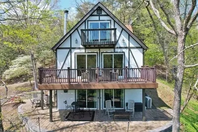 Image de Cozy 3bedroom home w Ac, WiFi, in a golf retreat, nestled in the scenic mountain