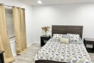 Image de Downtown McAllen - Sleeps 12!