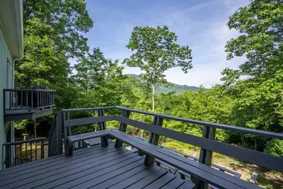 Image de Bella Luna, Mountain View, Sauna, Hot Tub, 7 miles to Helen
