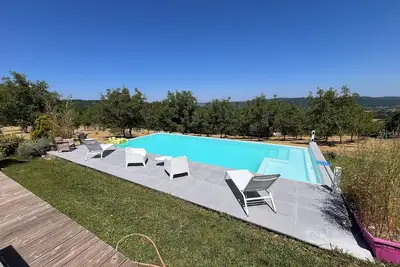 Image de La colline paradis de Josephine