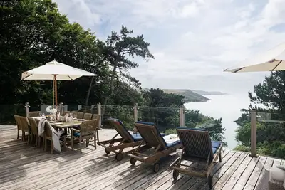 Image de The Wood - a house that sleeps 15 guests in 7 bedrooms