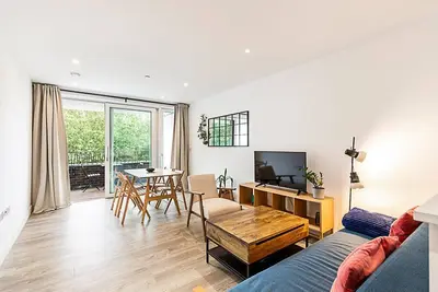 Image de Modern 2-Bed Flat with Terraces in Leyton