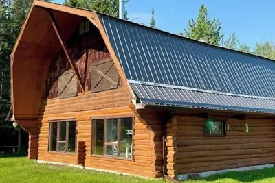 Image de Cozy Rustic Cabin -spacious, golfing, fishing, hiking and Atv trails nearby.
