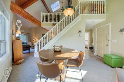 Image de Family Getaway at Akiskinook Resort + Beach & Pool