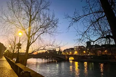 Timeless Luxury on Ile Saint-Louis, Steps from Notre-Dame