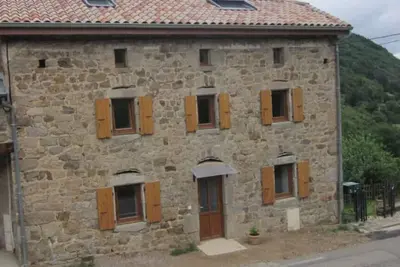 Image de Maison en pierre entièrement rénovée\n15 min de Saint Bonnet le Froid et Annonay