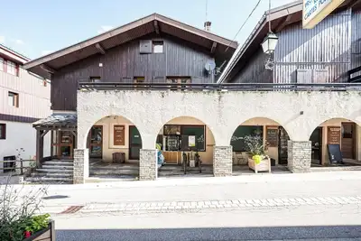 Image de Appartement 'L'esterelle' avec vue sur montagne et terrasse privée