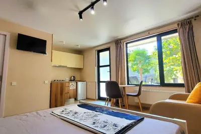 Charming 2 separate cottages with beautiful garden WiFi and Ac in Mtskheta centr