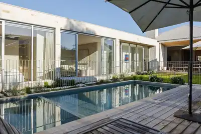 Image de Sorrento Luxe - 4 bedroom house with swimming pool and spa
