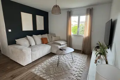 Image de Maison de vacances 'Maison Paisible' avec terrasse privée, jardin privé et Wi-Fi