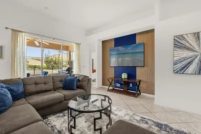 Image de EV_416 - 4 Bed 3 Bath with Screened-In Private Pool, Games Room