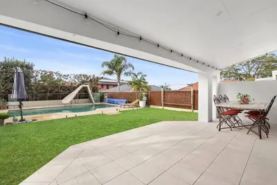Image de Family Entertainer Renovated Pool House