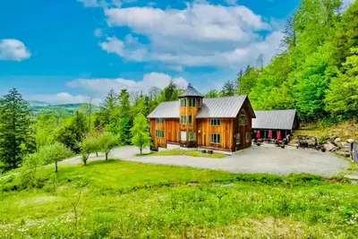 Image de The All Seasons - Enclosed Heated Pool, Hot Tub, Fire Pit