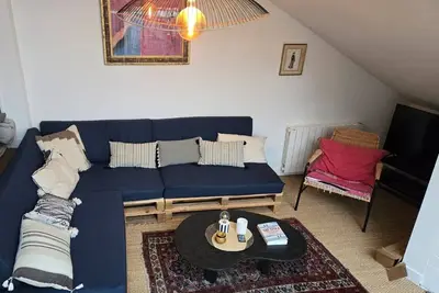 Image de Petite maison Bauloise de 60m2 avec un beau jardin arboré.