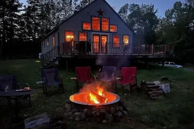 Image de Enchanting 4-bedroom chalet with WiFi in Andover