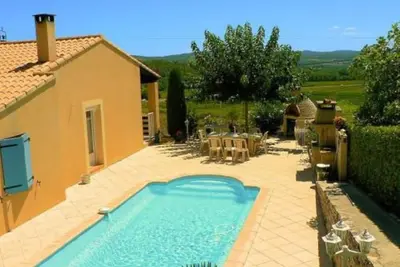 Image de Villa Peyronel Au Pied Du Luberon