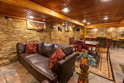 Image de Laurel Highlands Gem~ Fallingwater/Ohiopyle ~ Medieval Chamber Suite