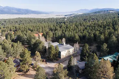 Image de Cozy 2br/2ba Mountain Retreat in Angel Fire