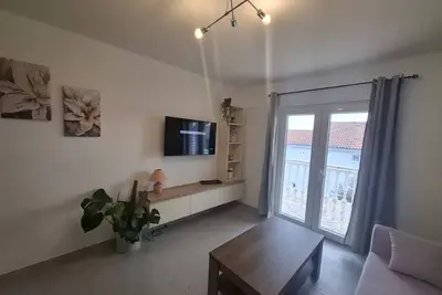 Image de Apartment Jakić - One Bedroom Apartment with Garden View