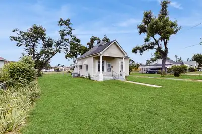 Image de Delightful Rogers getaway w/ full kitchen, dog-friendly yard, Wifi, Ac & W/D