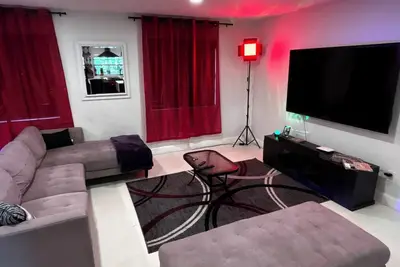 Image de Charming 3-bedroom house in lovely Miami with WiFi, Ac