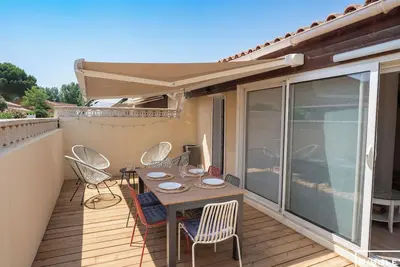 Image de Villa rénovée climatisée à 600m de la plage