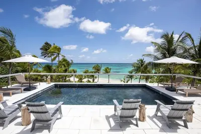 Image de Exceptional 4br Villa on Beach w/Pool & Generator