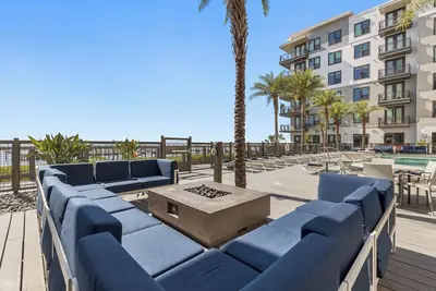 Image de Charming 1-bedroom apartment in tranquil Tampa with WiFi, fitness room