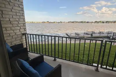 Image de Lakeside Getaway - The Escape - Granby Tx