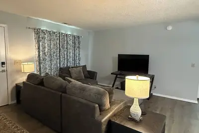 Image de 3-bedroom house in Sailboat Subdivision on Wolf Creek with Ac, WiFi, grill, deck