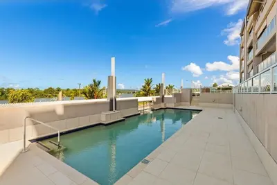 Image de Riverside Luxe Penthouse Escape
