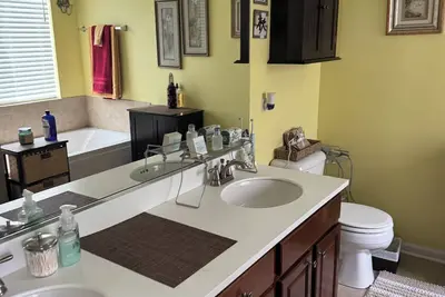 Image de Charming 2-bedroom townhome in Huntley with WiFi, 2 bedrooms 3 baths